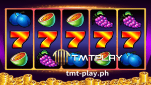 Dinisenyo ni Charles Fey ang unang slot machine noong ika-20 siglo. Mayroon itong tatlong gulong at tinatawag na Liberty Bell.