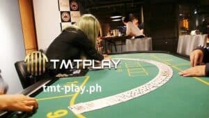 Ang Texas Hold'em ay isang napaka-interesante na laro ng card. Sa pamamagitan lamang ng pag-master ng mga pangunahing kasanayan maaari kang maging matagumpay sa pabago-bagong mga larong poker.